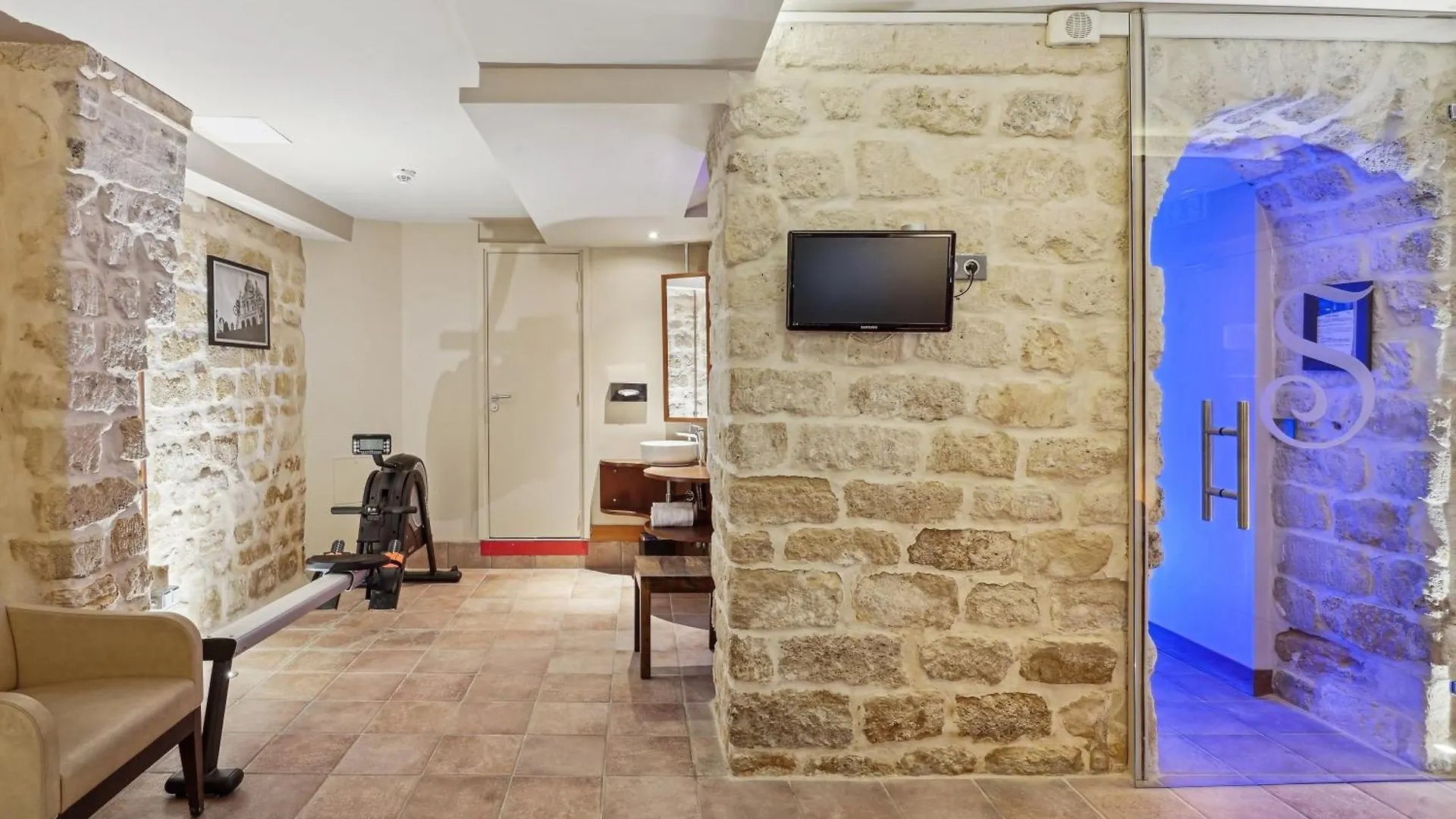 Hotel De Sevres Paris 3*,