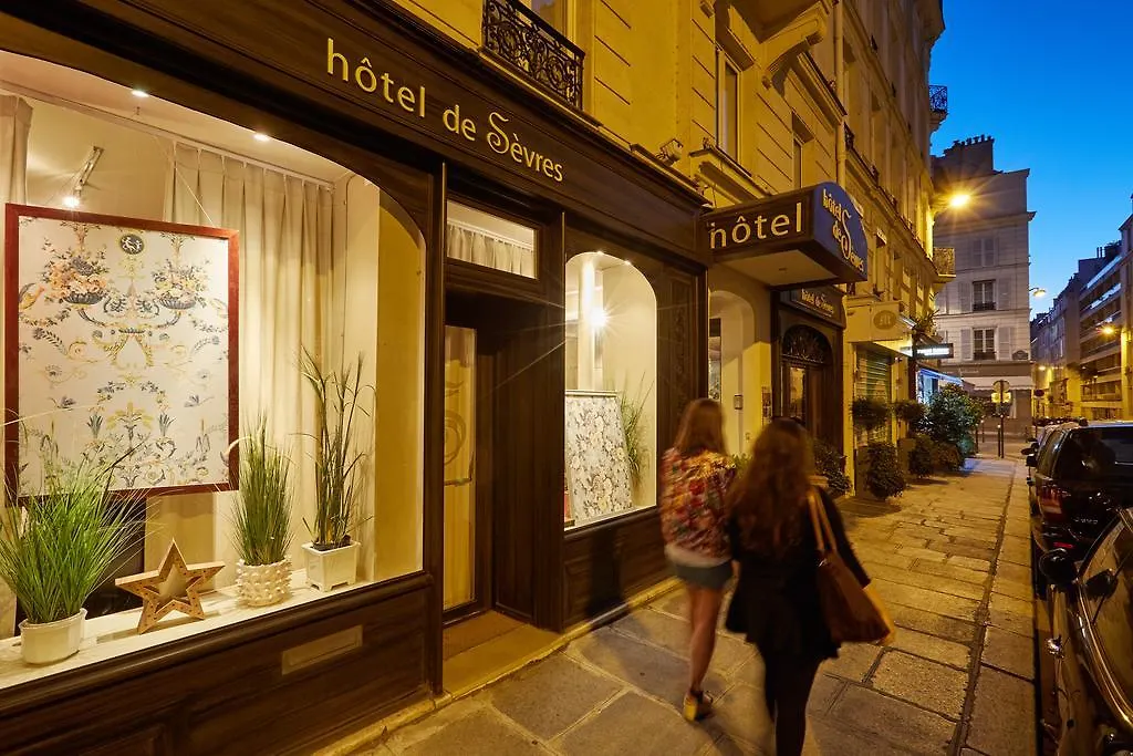 Hotel De Sevres Paris 3*,
